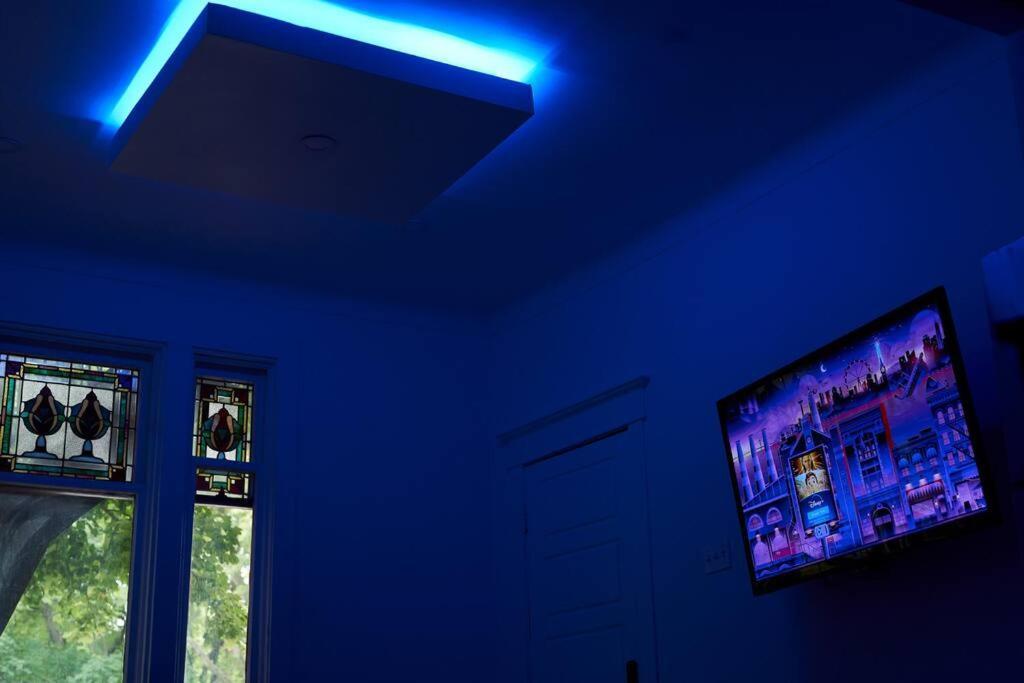 Апартаменти Blue Lounge ☆ Lafontaine Park ☆ Tv Cable Монреаль Екстер'єр фото
